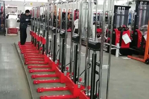 蘇州電動堆高車